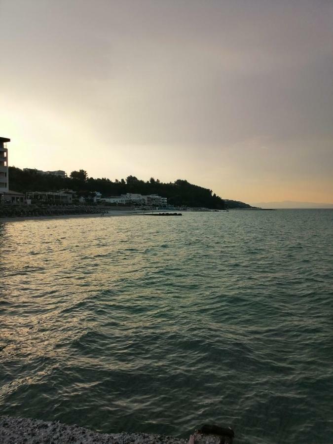 Kallithea Next To The Center!!!公寓 外观 照片
